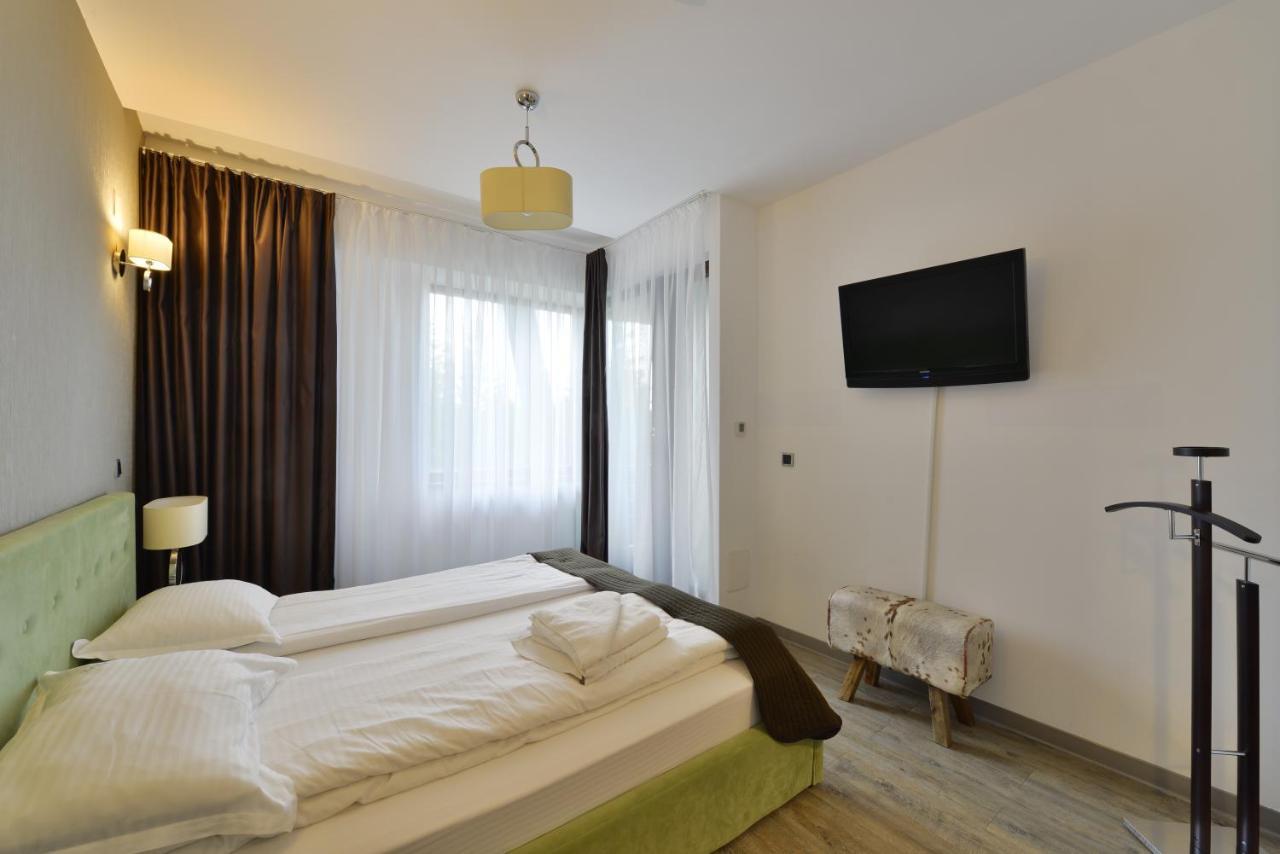 Luxury Mountain Apartment Пояна-Брашов Экстерьер фото
